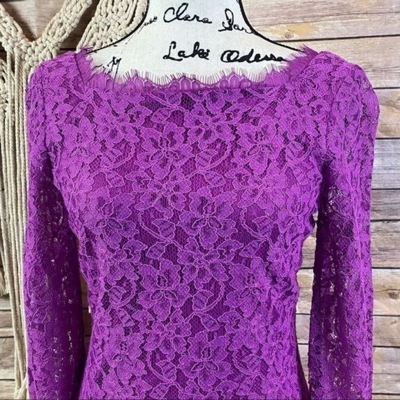 Diane Von Furstenberg | ’Zarita’ Magenta Lace Bateau Neck Scalloped Trim Dress - Picture 3 of 10